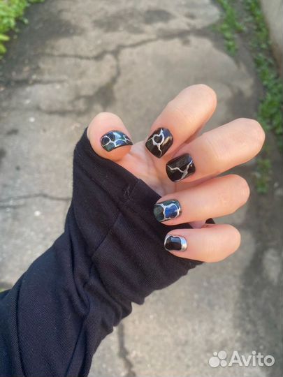 Маникюр. Начинающий мастер. Модели