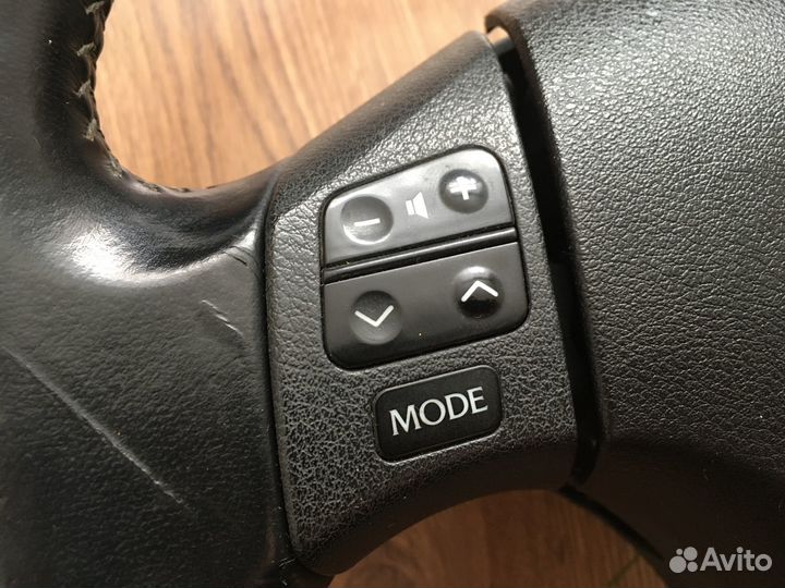 Руль с подушкой на Lexus IS250