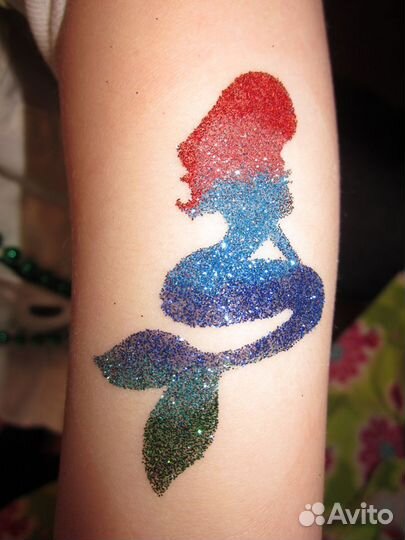 Тату блестками на день рождения