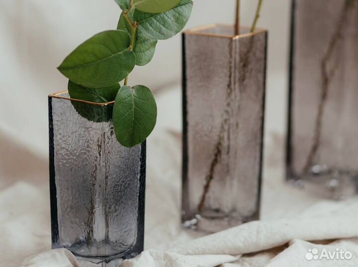 Вазы из стекла классические