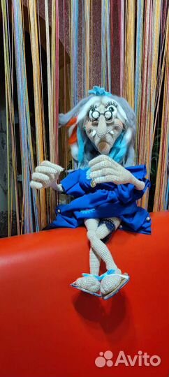 Баба Яга вязаная игрушка