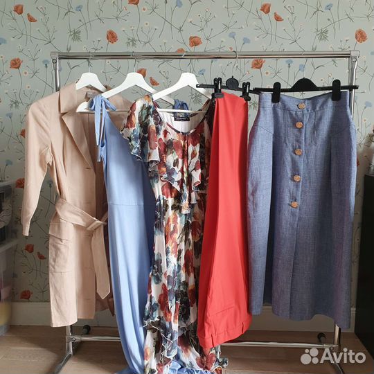 Одежда пакетом для девушки, размер 42-44