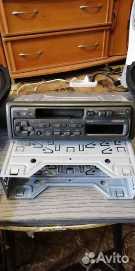 Автомагнитола Pioneer