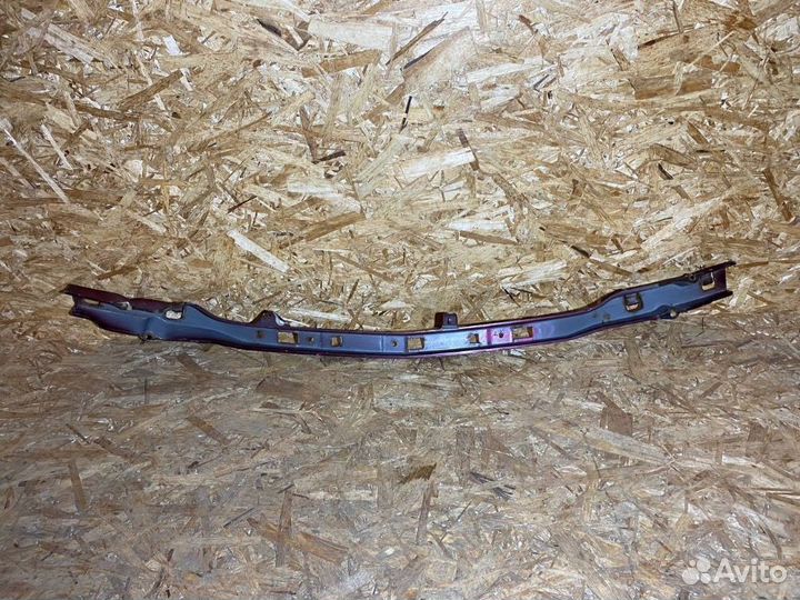 Планка телевизора Nissan X-Trail I (2000—2007)