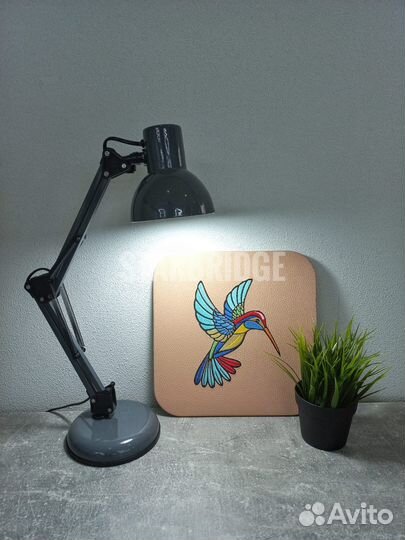 Настольный светильник