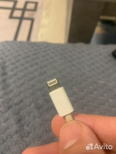 Кабель Apple Lightning to 3.5 mm (A1749)