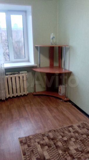 Комната 10,8 м² в 6-к., 4/4 эт.