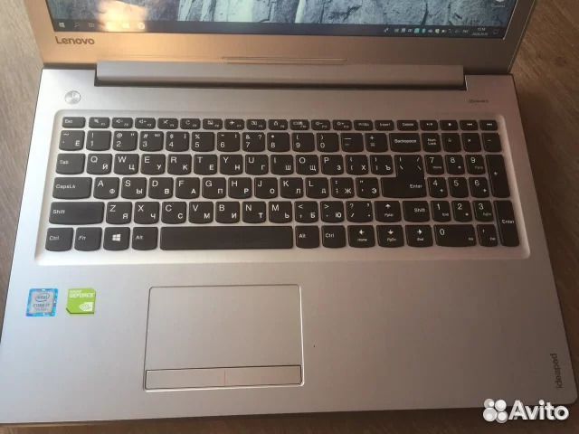 Lenovo IdeaPad 310 Core i7 / 8 GB DDR4