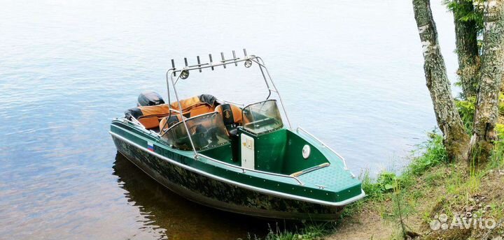 Катер Gladius 520 с мотором Suzuki DF 90 + Прицеп