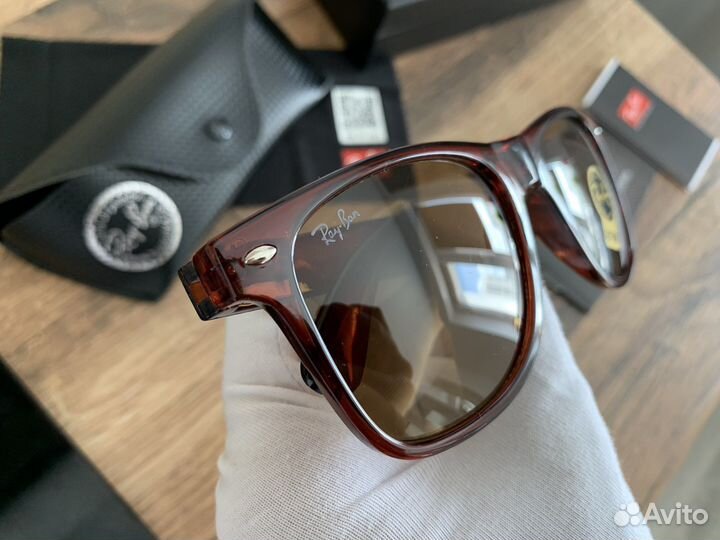 Очки Ray Ban wayfarer солнцезащитные