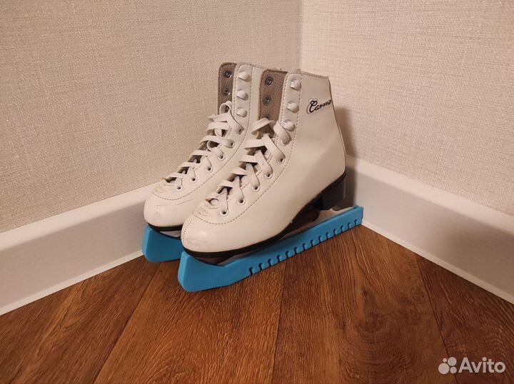 Фигурные коньки 32 р