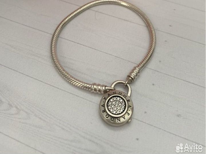 Браслет Pandora