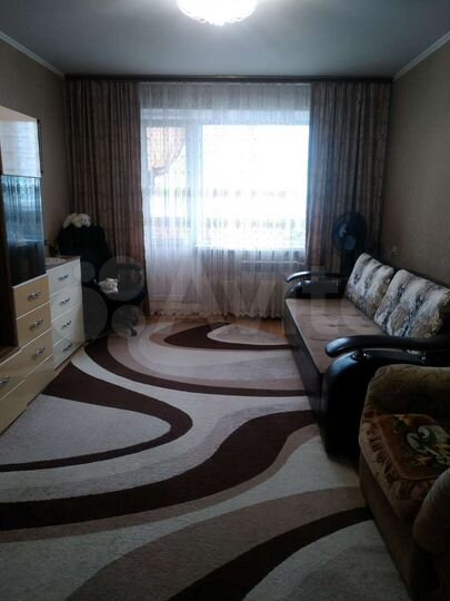 2-к. квартира, 56 м², 3/10 эт.