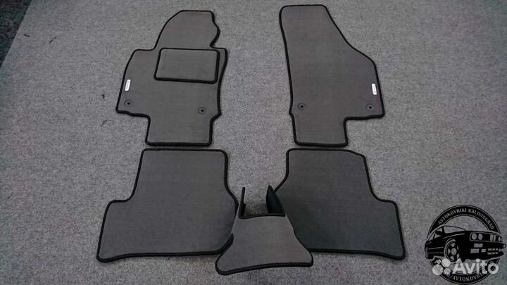 Автоковрики велюровые Scoda Octavia A5