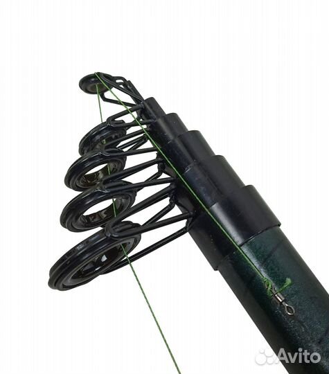 Спиннинг Wolf длина 2,70м, т. 50-100гр, оснащенный