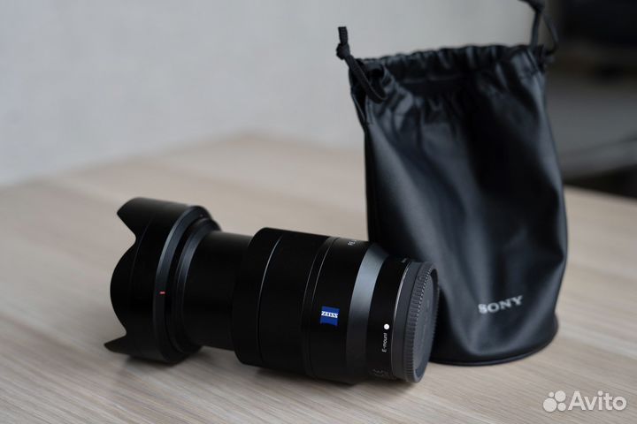 Объектив Sony 24-70mm f/4 ZA OSS