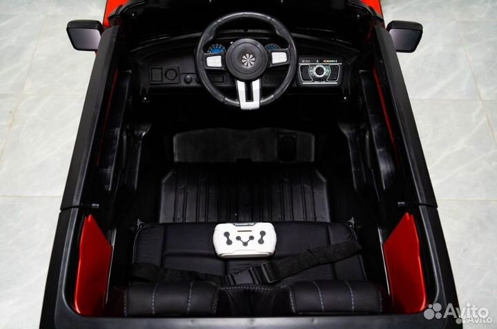 Большой двухместный Электромобиль Джип