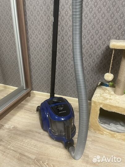 Пылесос Samsung Thomas Twin