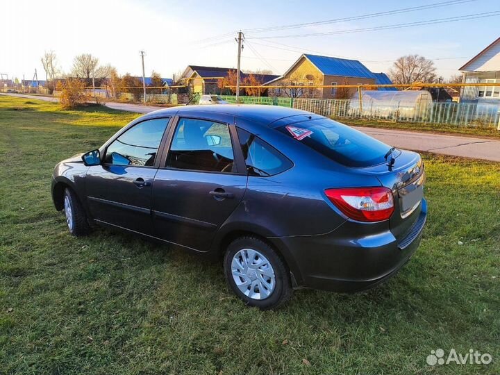 LADA Granta 1.6 МТ, 2017, 112 000 км
