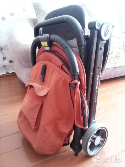 Коляска детская складная