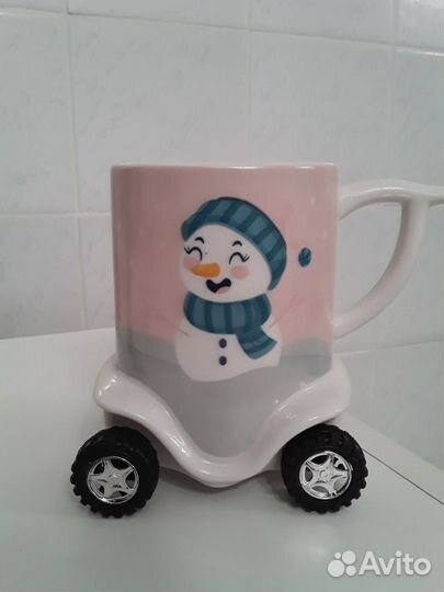 Новогодняя кружка на колесиках Kitchen inn