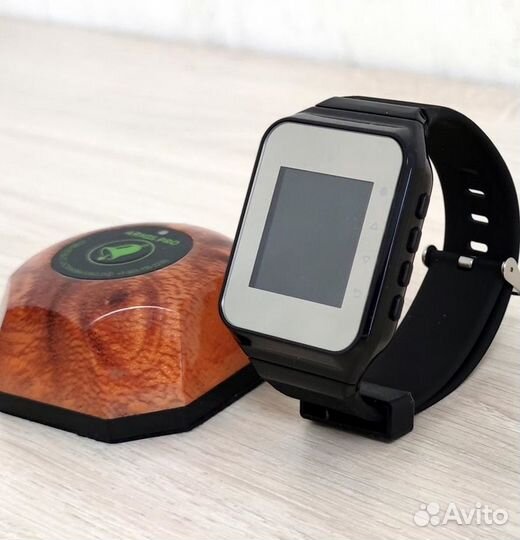 Кнопка вызова официанта с часами-пейджером