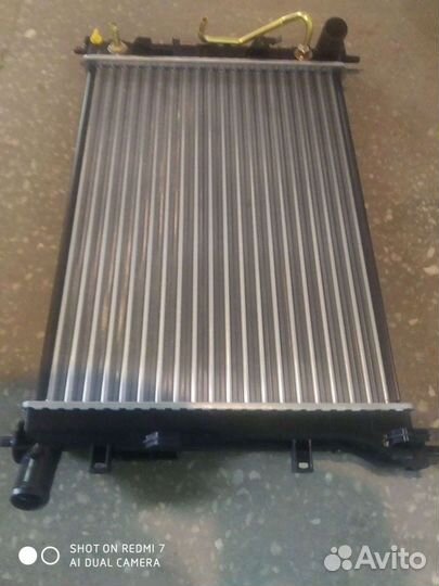 Радиатор охлаждения Хендай Солярис,Киа Рио 17- г.в