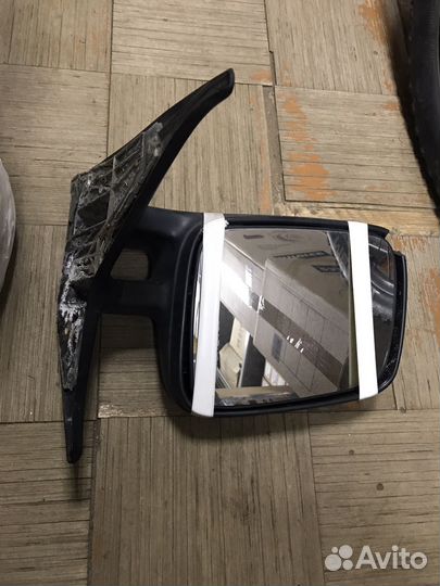 Боковое зеркало на Volkswagen T4