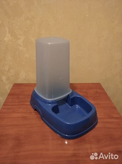 Автокормушка для кошек и собак