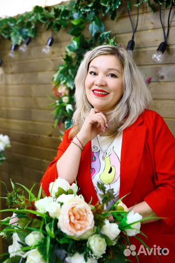 Ведущая (Тамада) Юлия Марар и DJ