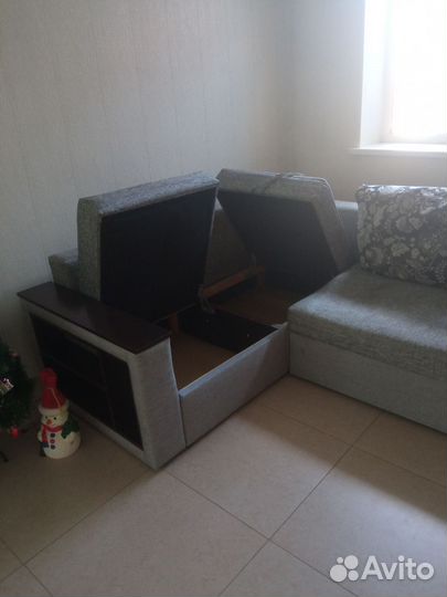 Угловой диван бу