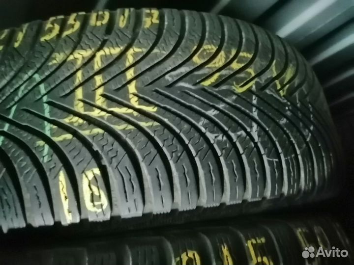 Michelin Alpin A5 215/50 R17