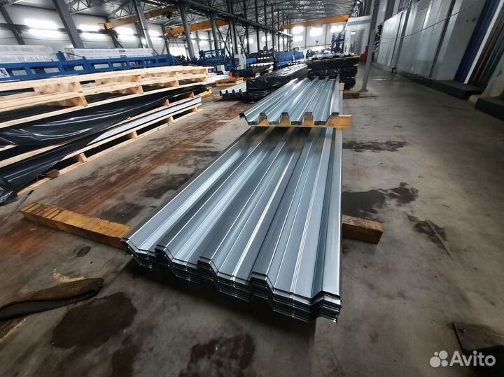 Профлист оцинкованный окрашенный нс-35 0,4х1000