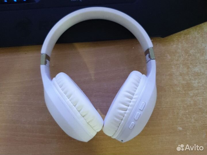 Беспроводные наушники