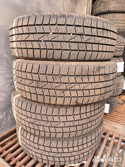 Laufenn I Fit IZ LW 51 215/60 R17 96T