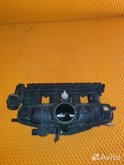 Впускной коллектор Фольксваген Тигуан