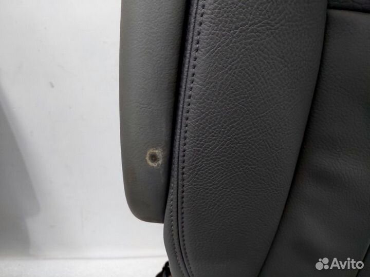 Сиденья комплект Chrysler Grand Voyager 5 RT ERB