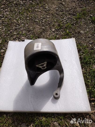 Подушка двигателя на Волгу Сайбер