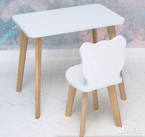 Детский стол и стул