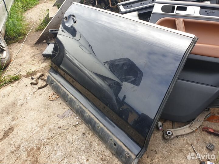 Дверь передняя правая vw touareg cayenne 955 957