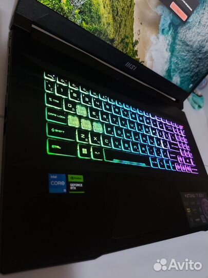 Игровой ноутбук MSI Katana b12vfk-463xru