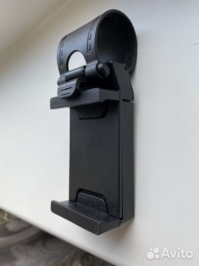 Держатель для телефона на руль