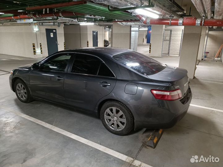 Toyota Camry 2.4 AT, 2011, 290 000 км