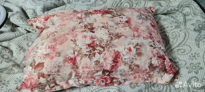 Подушка 70*70 см и 50*70