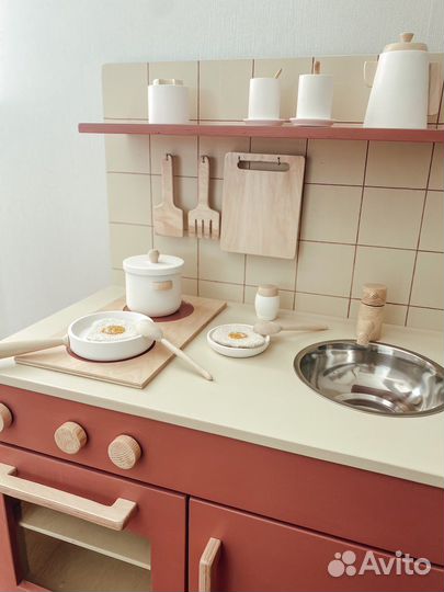 Детская деревянная кухня новая