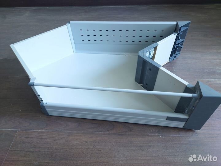 3 ящика фирмы blum для углового шкафа