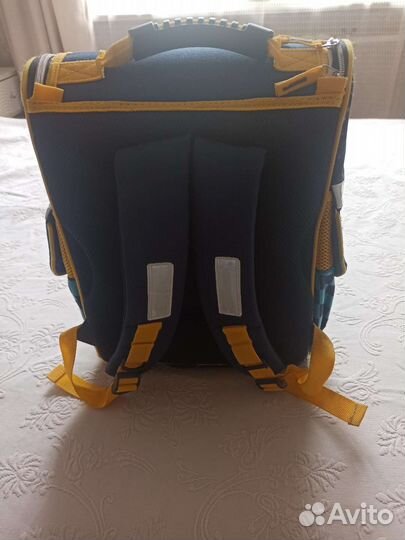 Школьный рюкзак