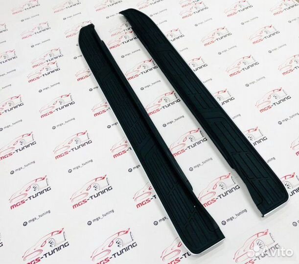 Пороги Toyota Land Cruiser Prado 150 серебро обод