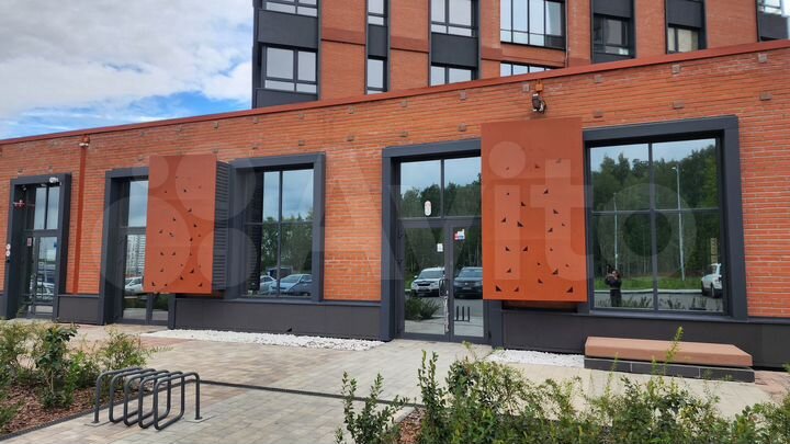 Сдам торговое помещение, 450 м²