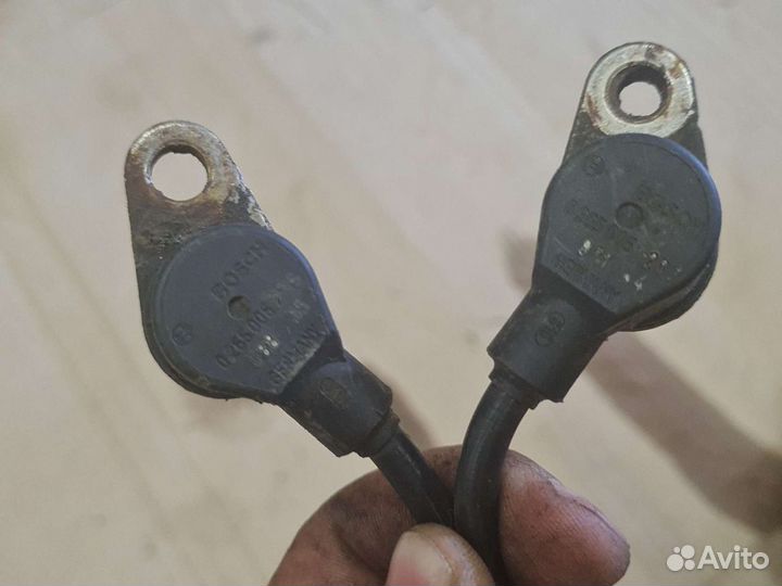 Датчик абс ABS задний Nissan Primera P11